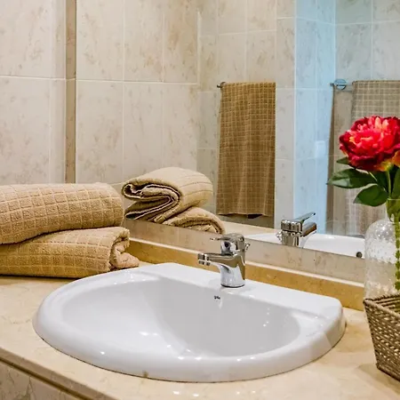 Gh-modern 2 Bed With Pool In Apartamento