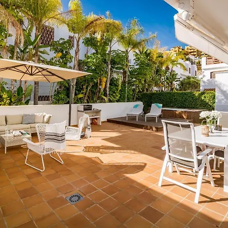 Appartement Gh-modern 2 Bed With Pool In Estepona